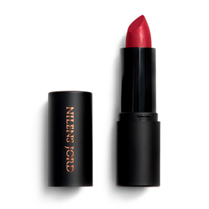 Du tilføjede <b><u>Nilens Jord Lipstick Salsa 732</u></b> til din kurv.